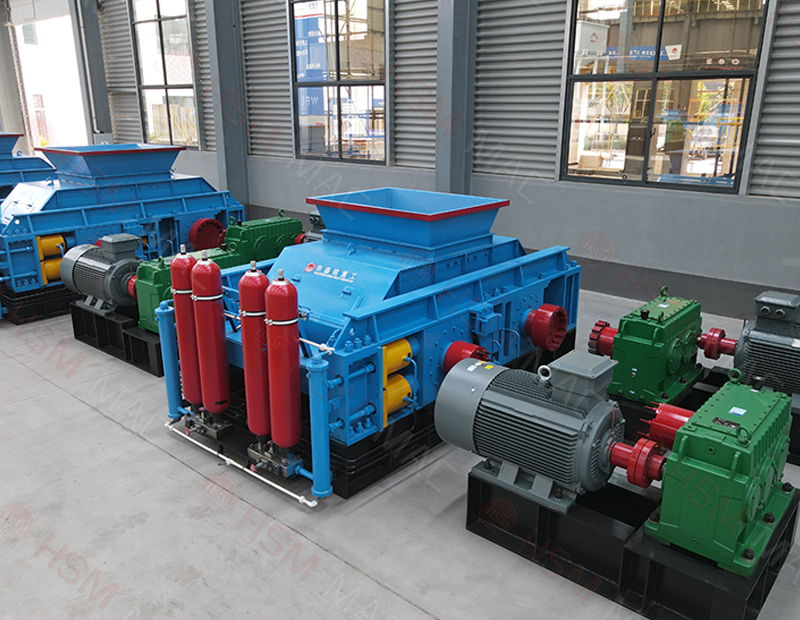 铁矿石对辊破碎机