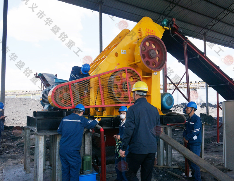 砖厂粉碎机 双级无筛底粉碎机 砖厂粉碎机 双级无筛底粉碎机